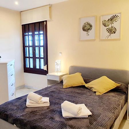Cozy Apartment On The Beach Sitio de Calahonda Exterior foto