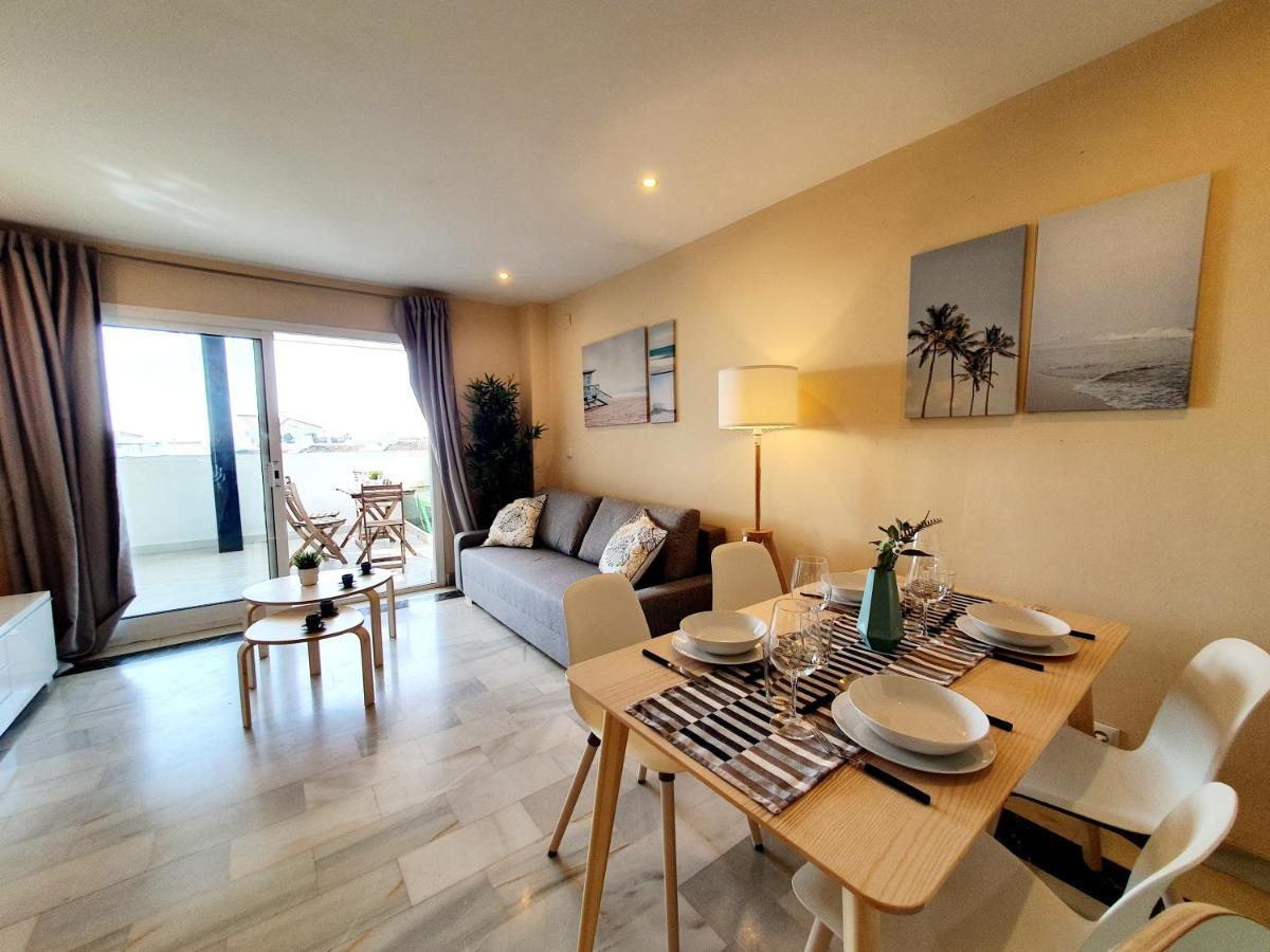 Cozy Apartment On The Beach Sitio de Calahonda Exterior foto