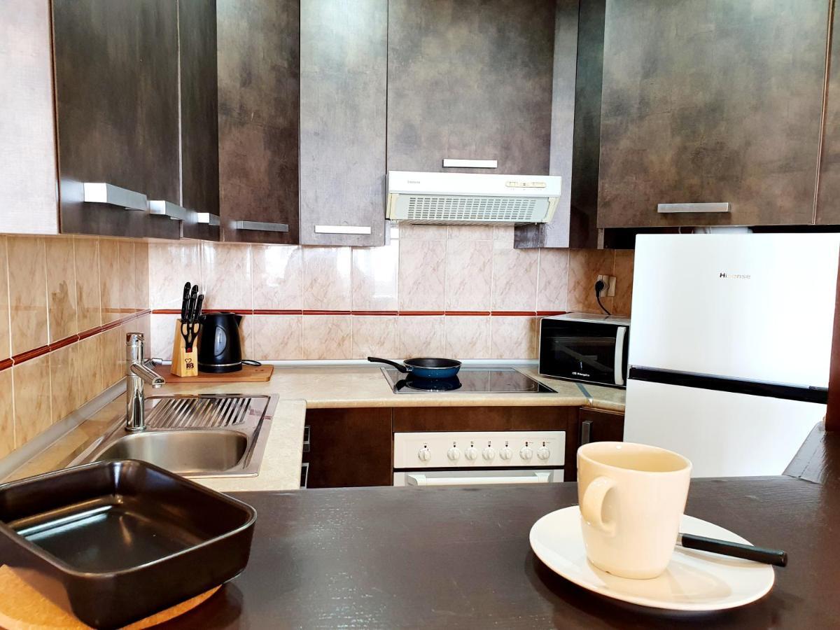 Cozy Apartment On The Beach Sitio de Calahonda Exterior foto