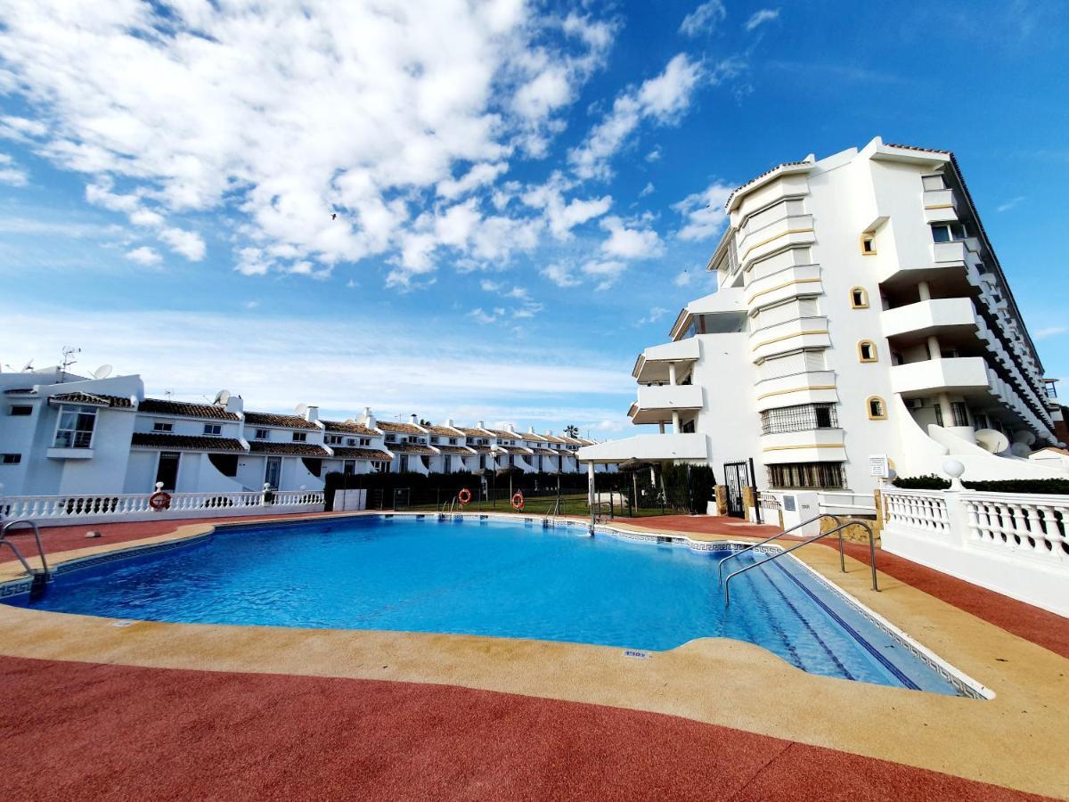 Cozy Apartment On The Beach Sitio de Calahonda Exterior foto