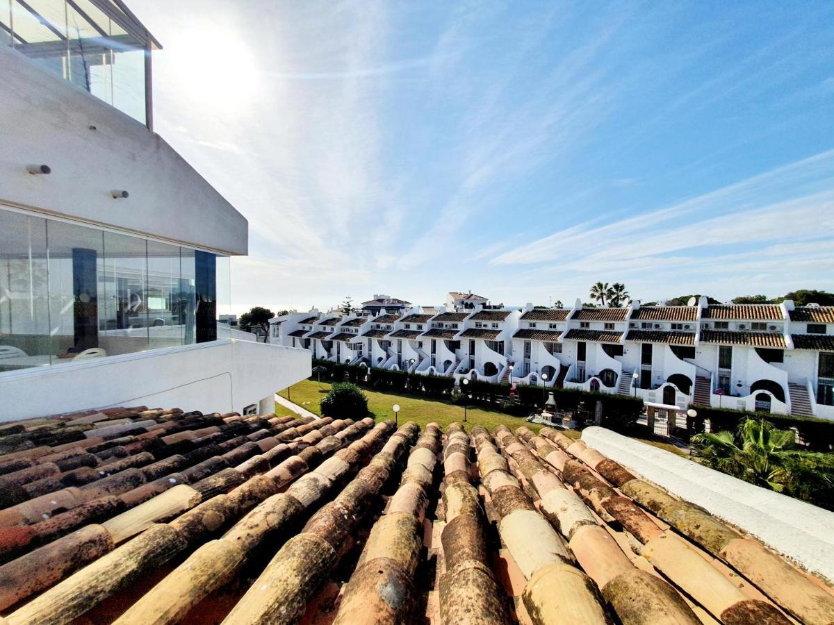 Cozy Apartment On The Beach Sitio de Calahonda Exterior foto