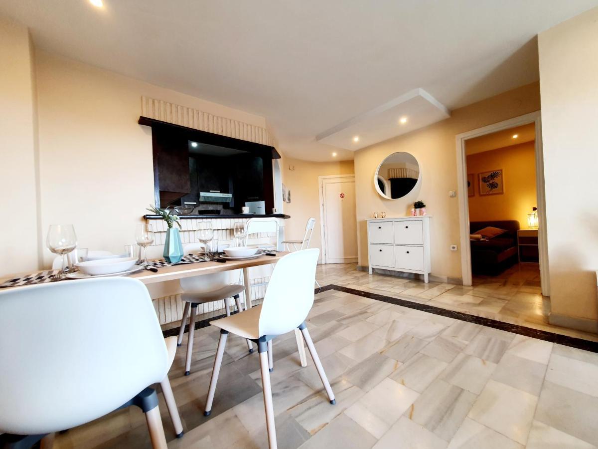 Cozy Apartment On The Beach Sitio de Calahonda Exterior foto