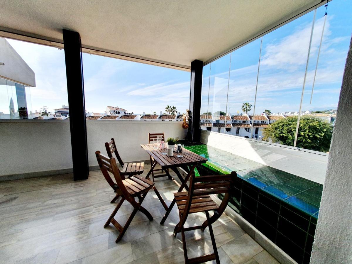 Cozy Apartment On The Beach Sitio de Calahonda Exterior foto